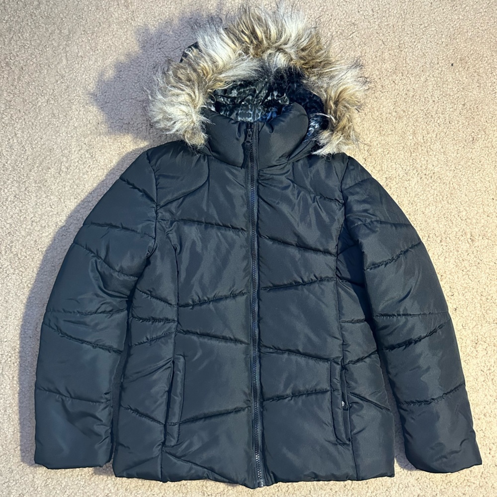 Women’s Black Puffy Coat with Faux Fur Hood Lining